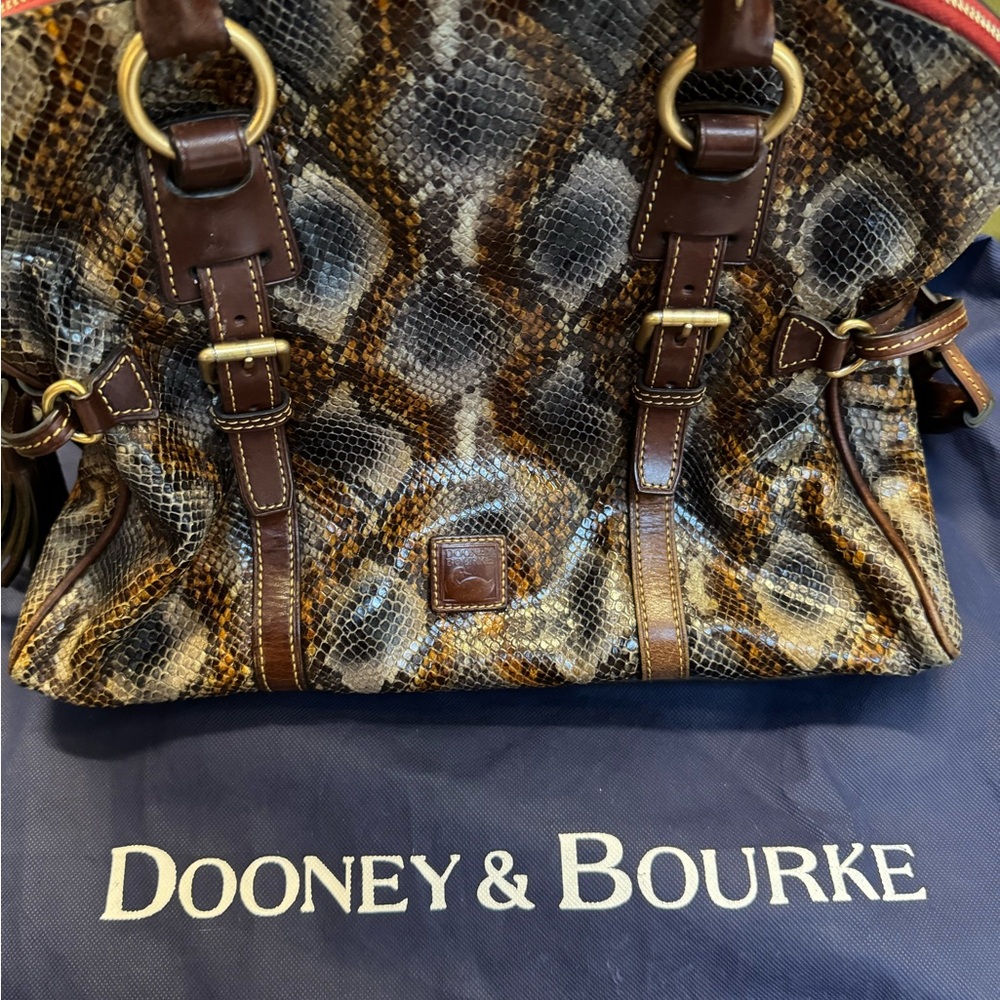 Vintage Dooney & Bourke Ltd.Ed Florentine Python Embossed Domed Buckle Satchel - Picture 6 of 17